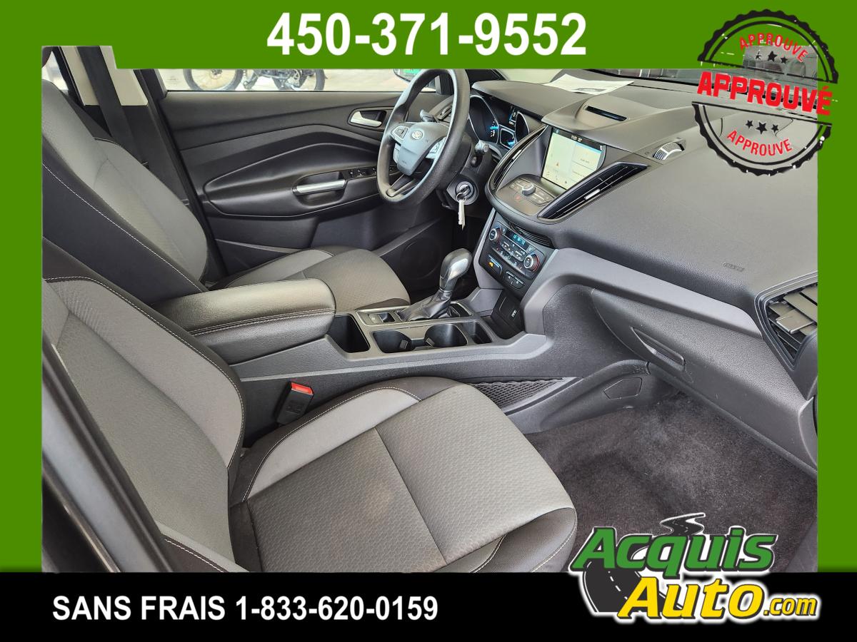 FORD Escape 2018 - Image 17