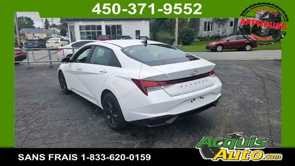 HYUNDAI Elantra 2021 - Image 17