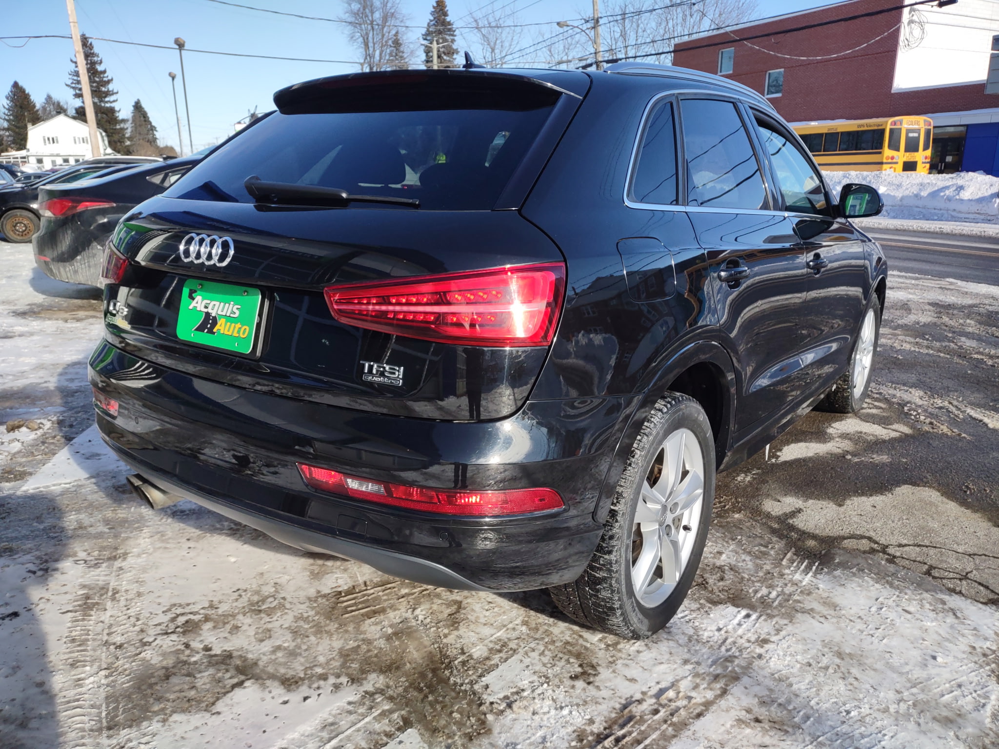 AUDI Q3 2016 - Image 14