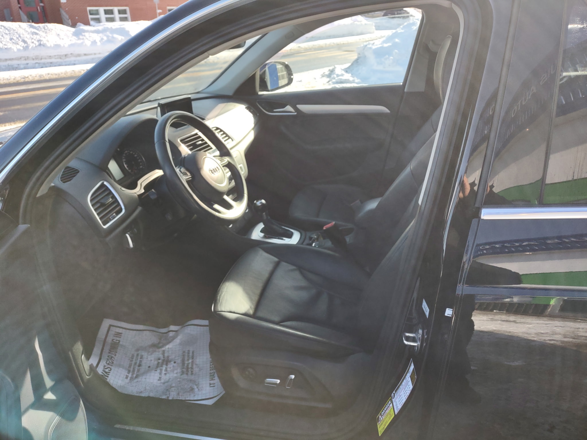 AUDI Q3 2016 - Image 4