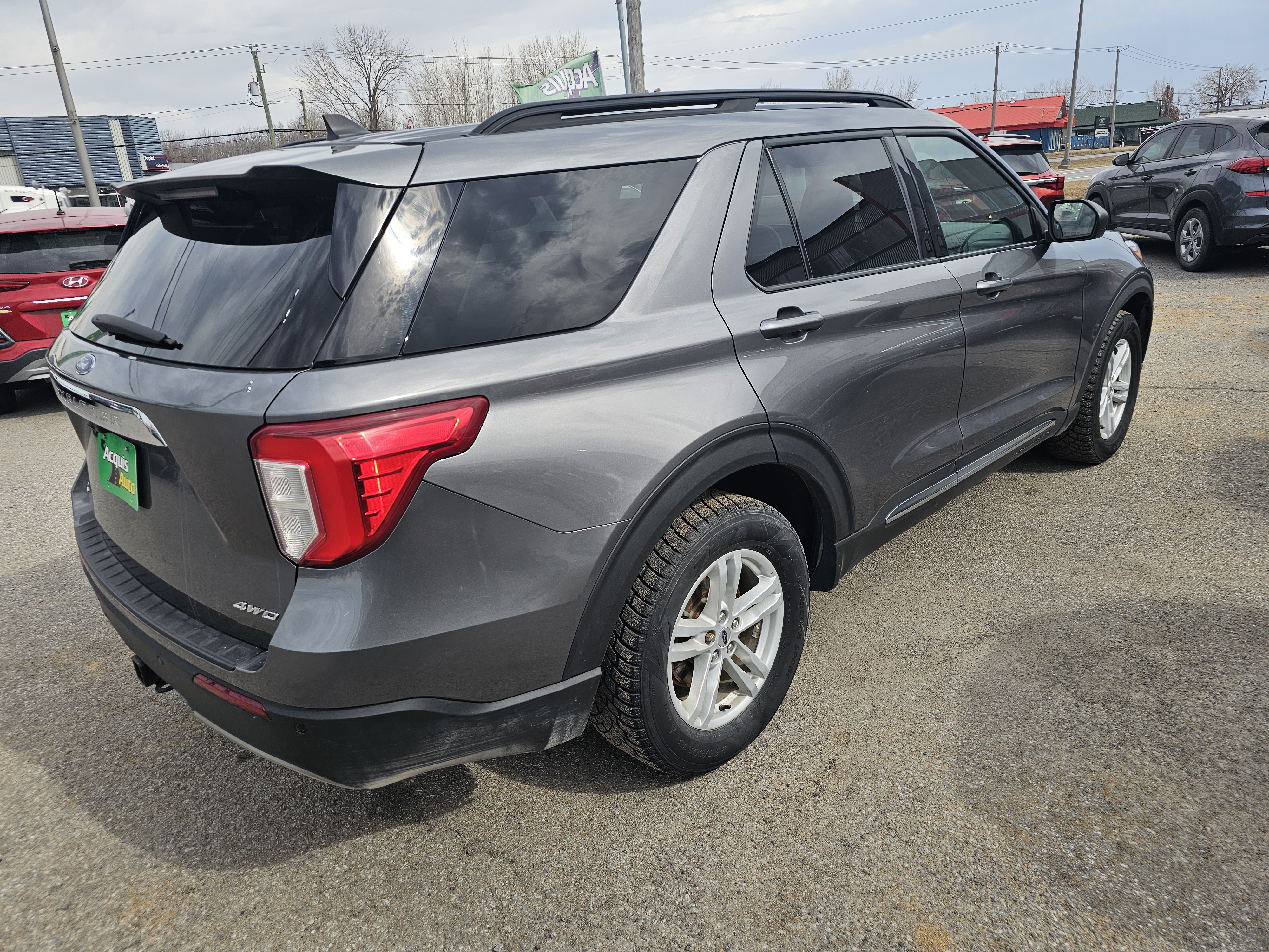 FORD Explorer 2021 - Image 3