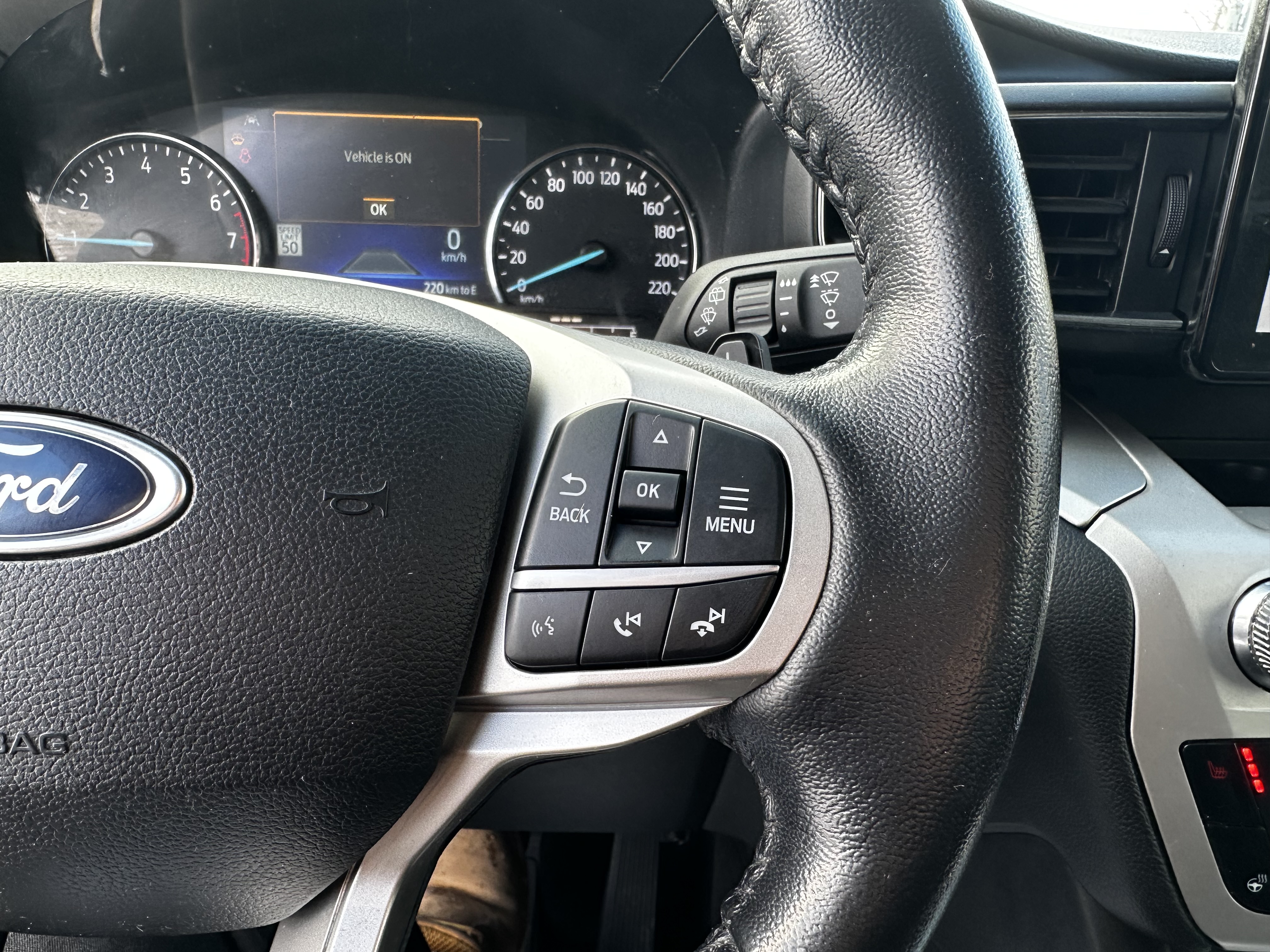 FORD Explorer 2021 - Image 8