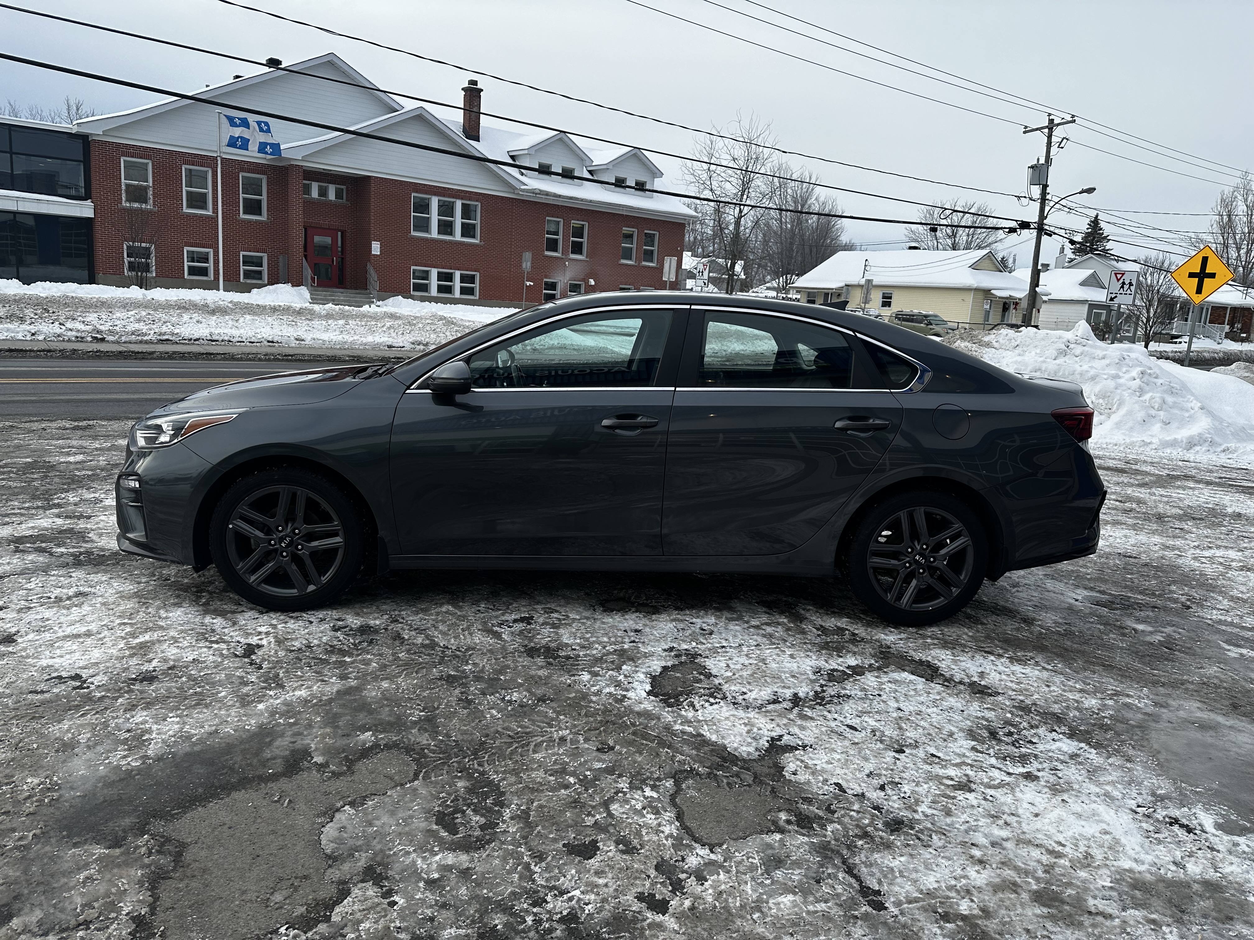KIA Forte 2021 - Image 17