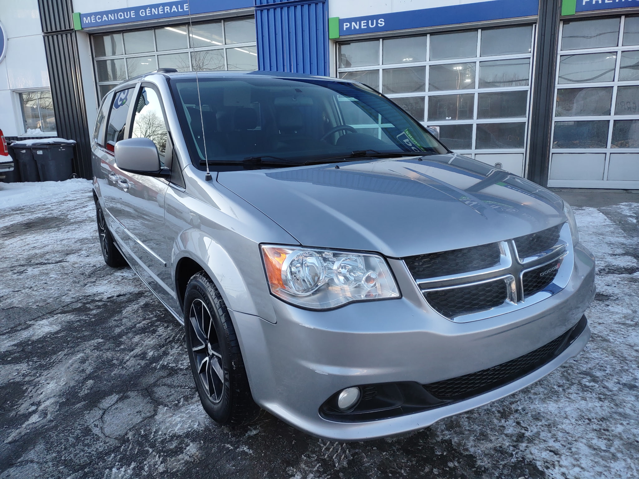 DODGE Grand Caravan 2017 - Image 13