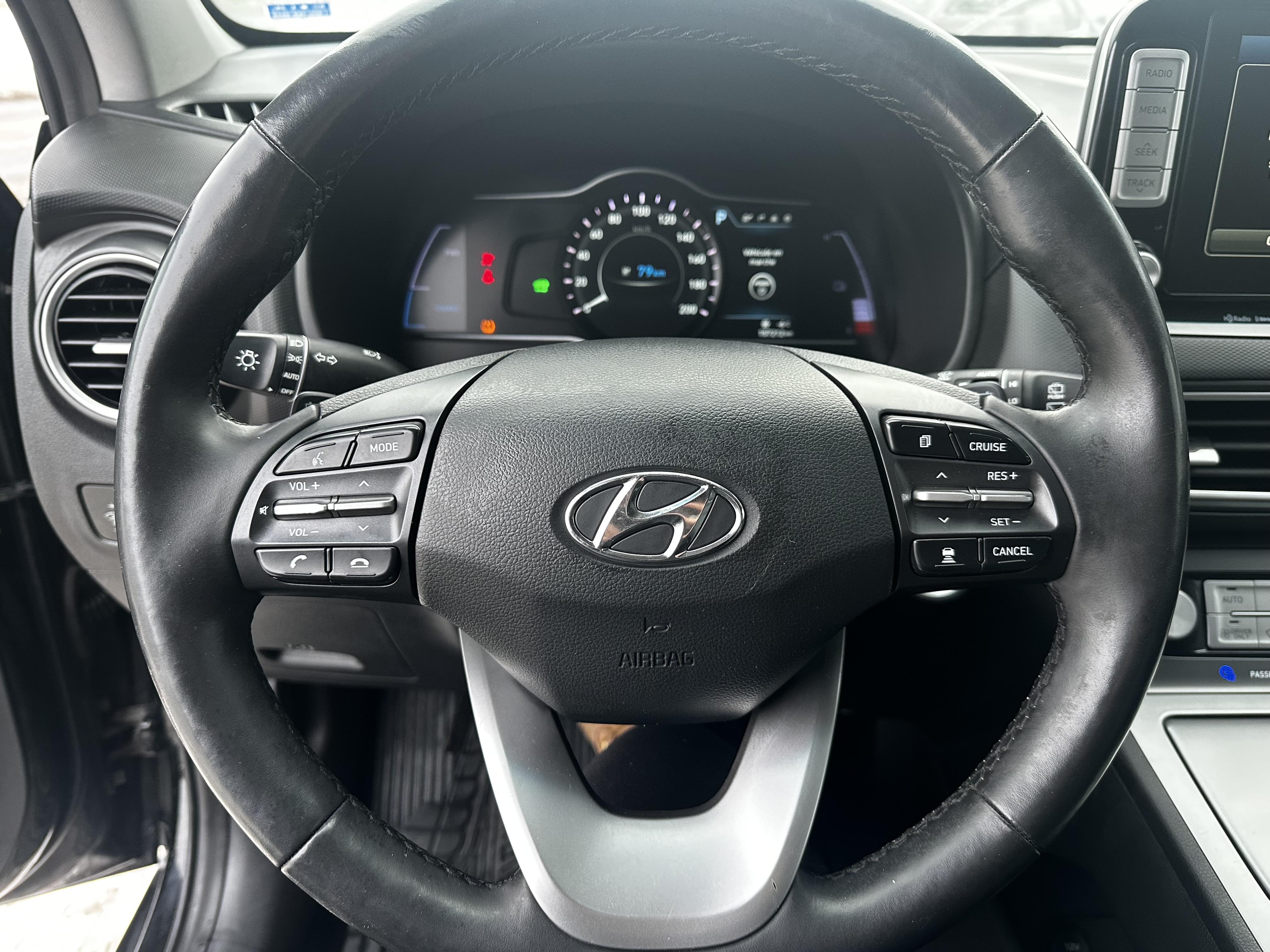 HYUNDAI Kona 2019 - Image 2