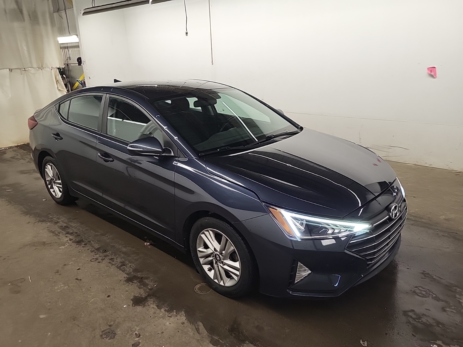 HYUNDAI Elantra 2020 - Image 1