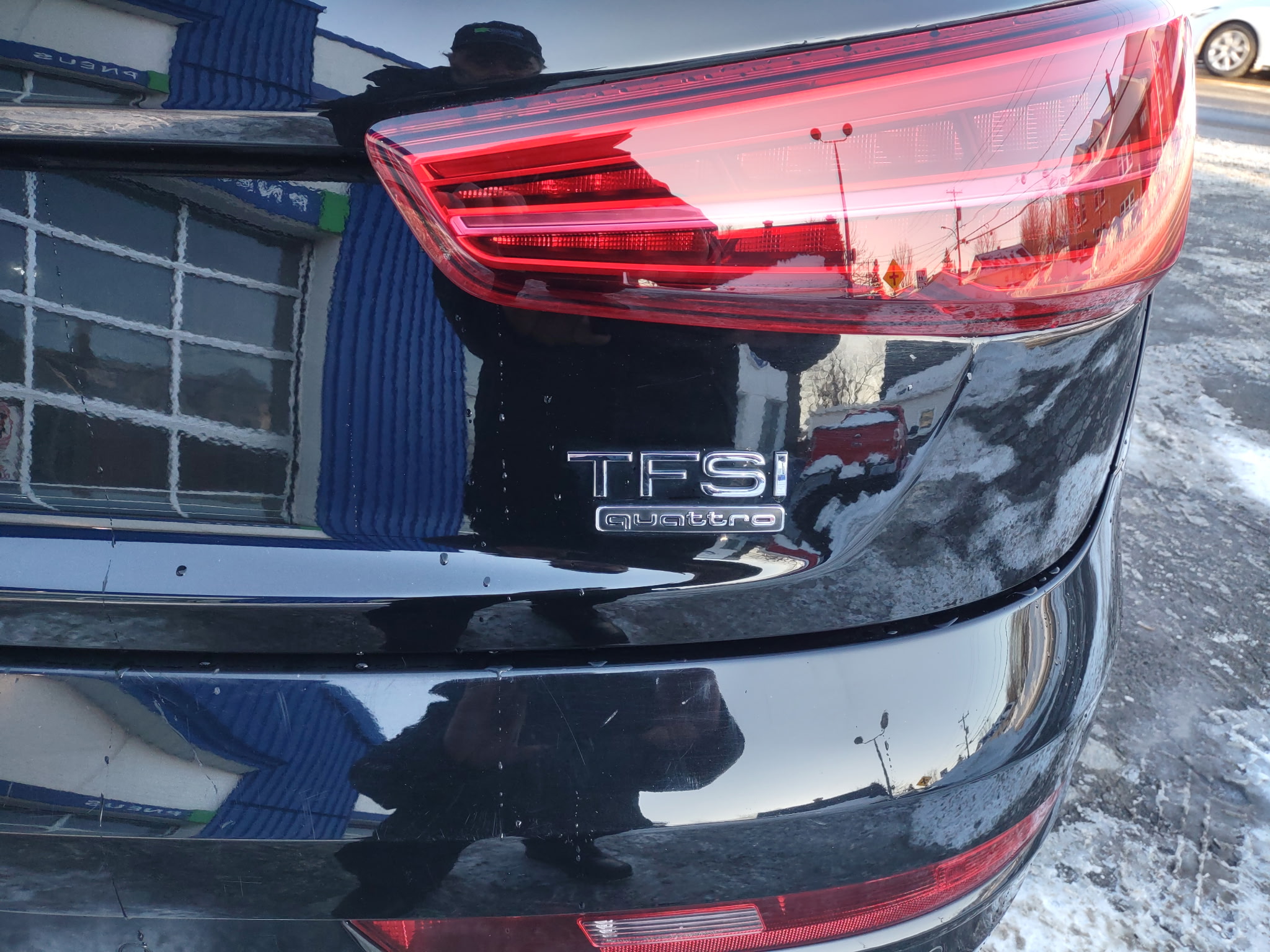 AUDI Q3 2018 - Image 2