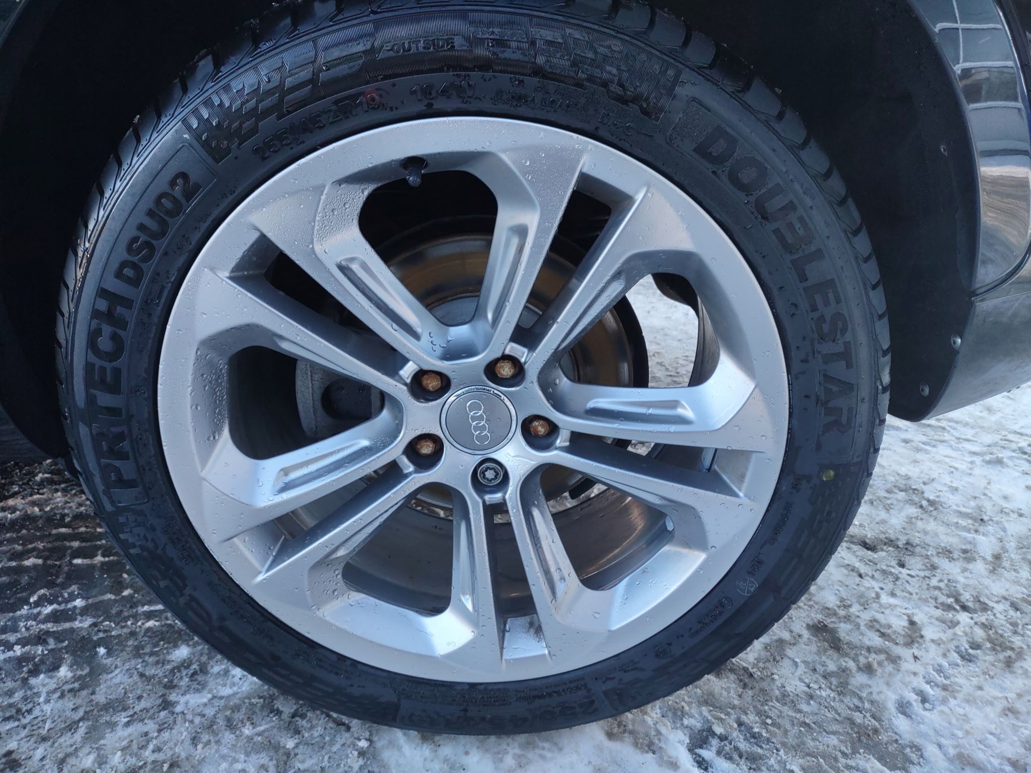 AUDI Q3 2018 - Image 17