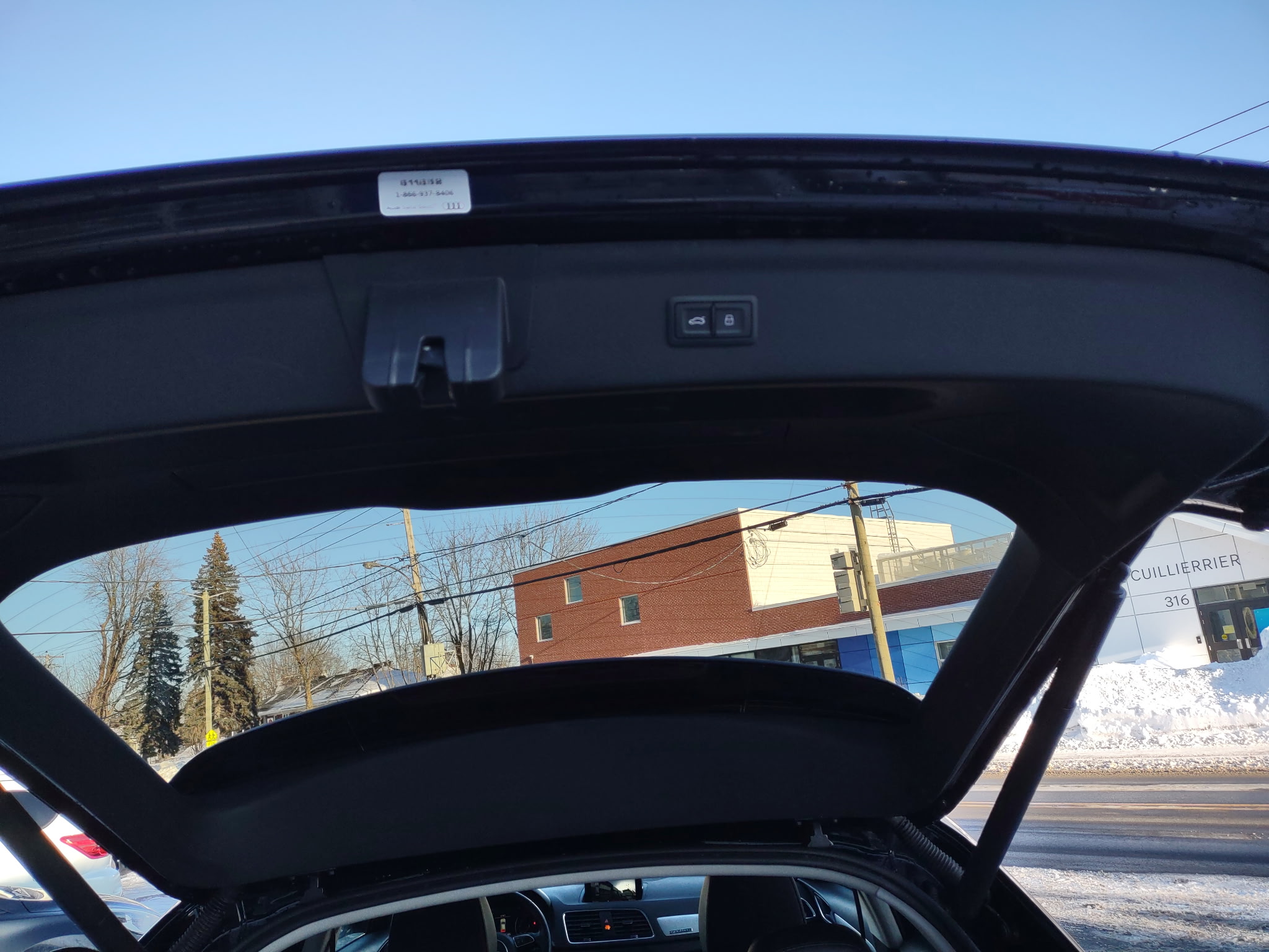 AUDI Q3 2018 - Image 3
