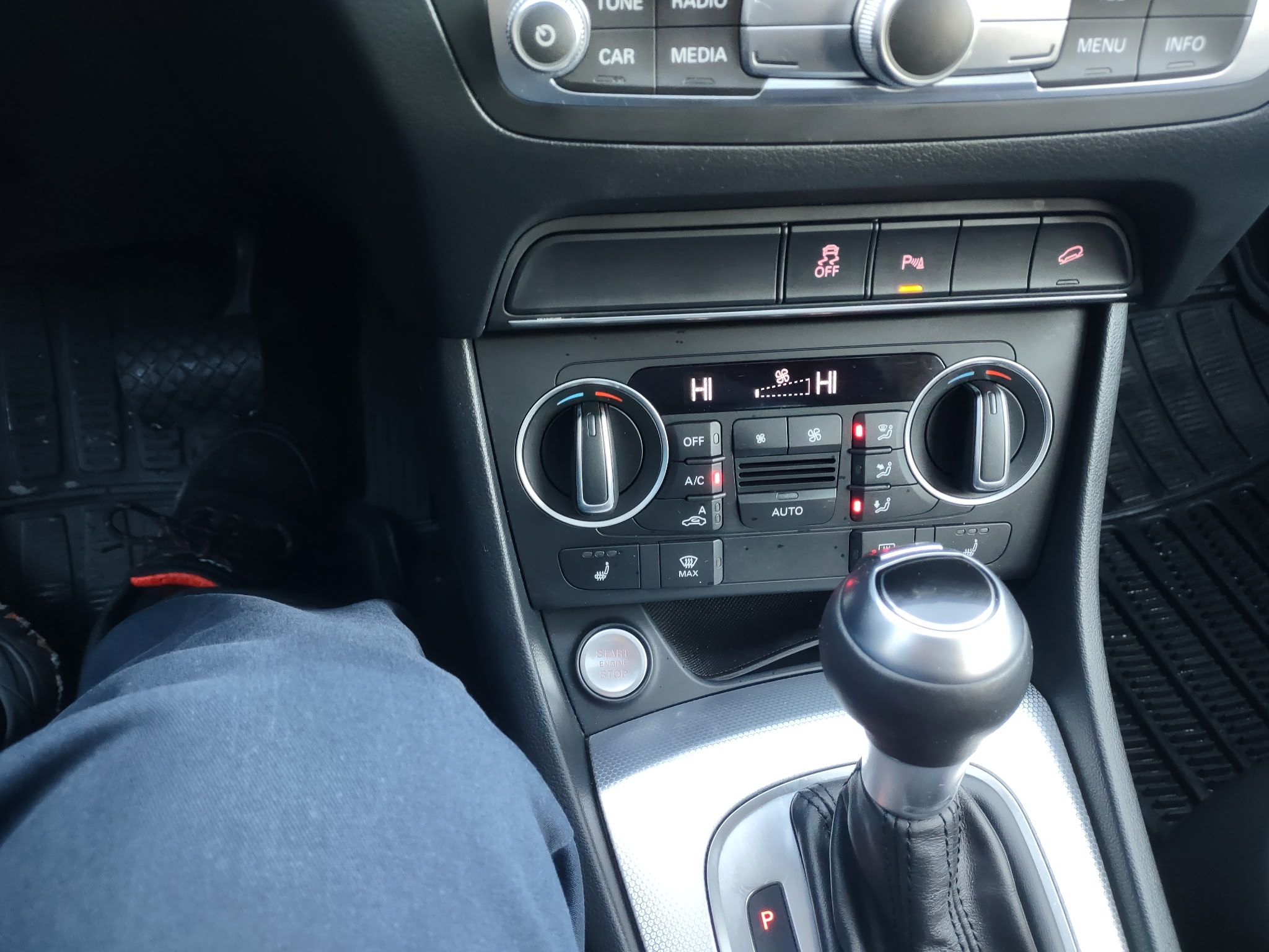 AUDI Q3 2018 - Image 7