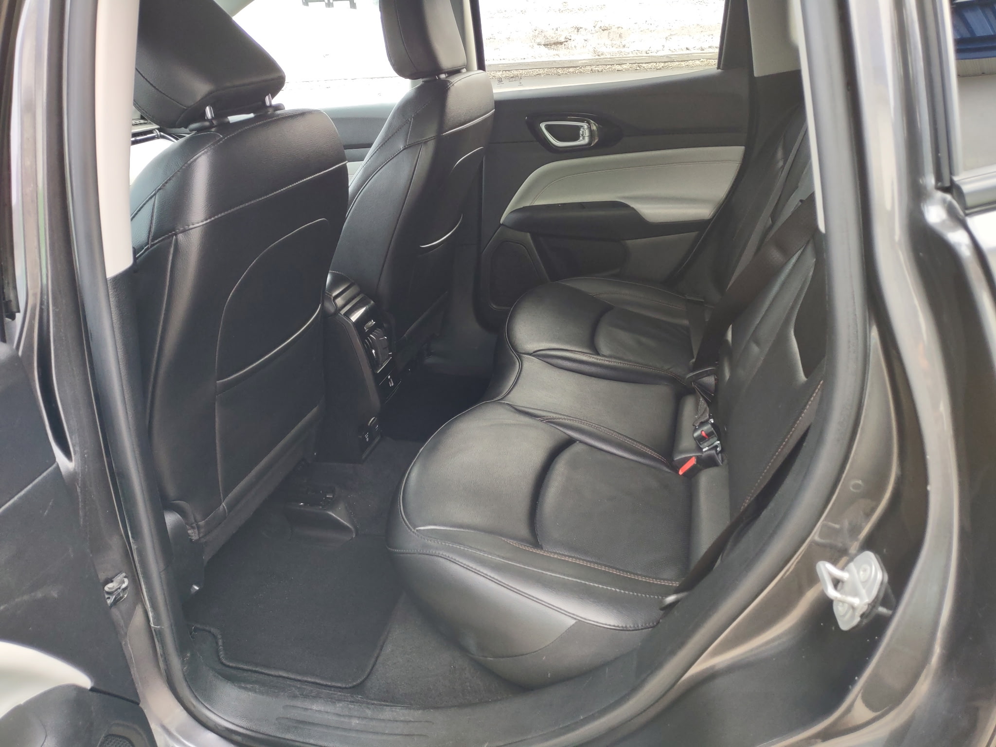 JEEP Compass 2022 - Image 8