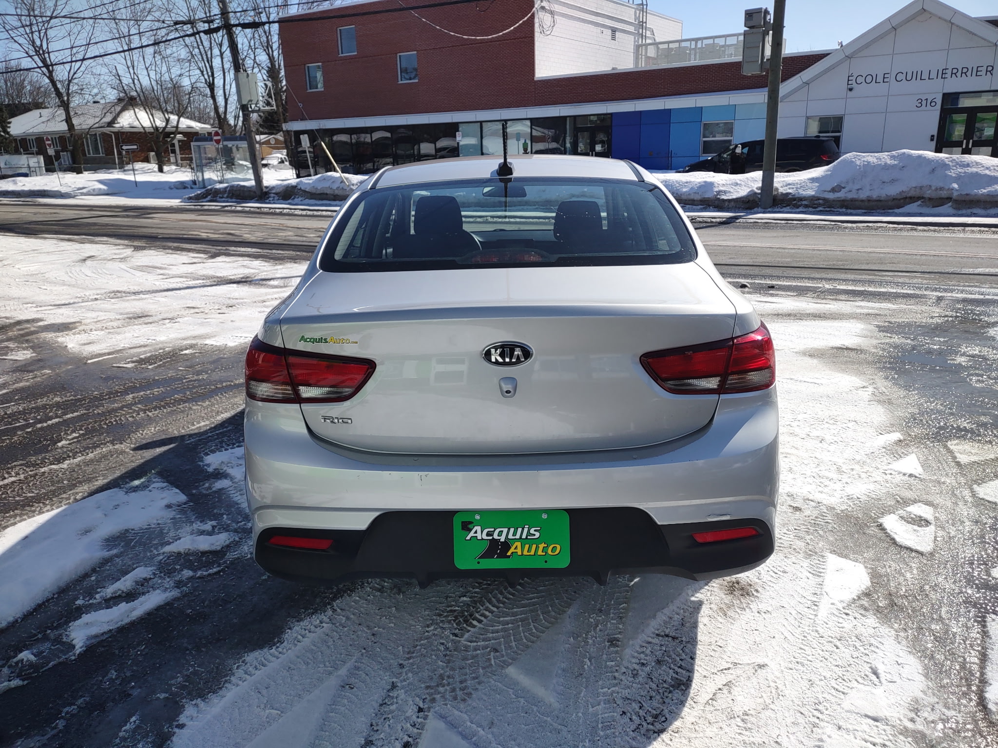 KIA Rio 2018 - Image 12