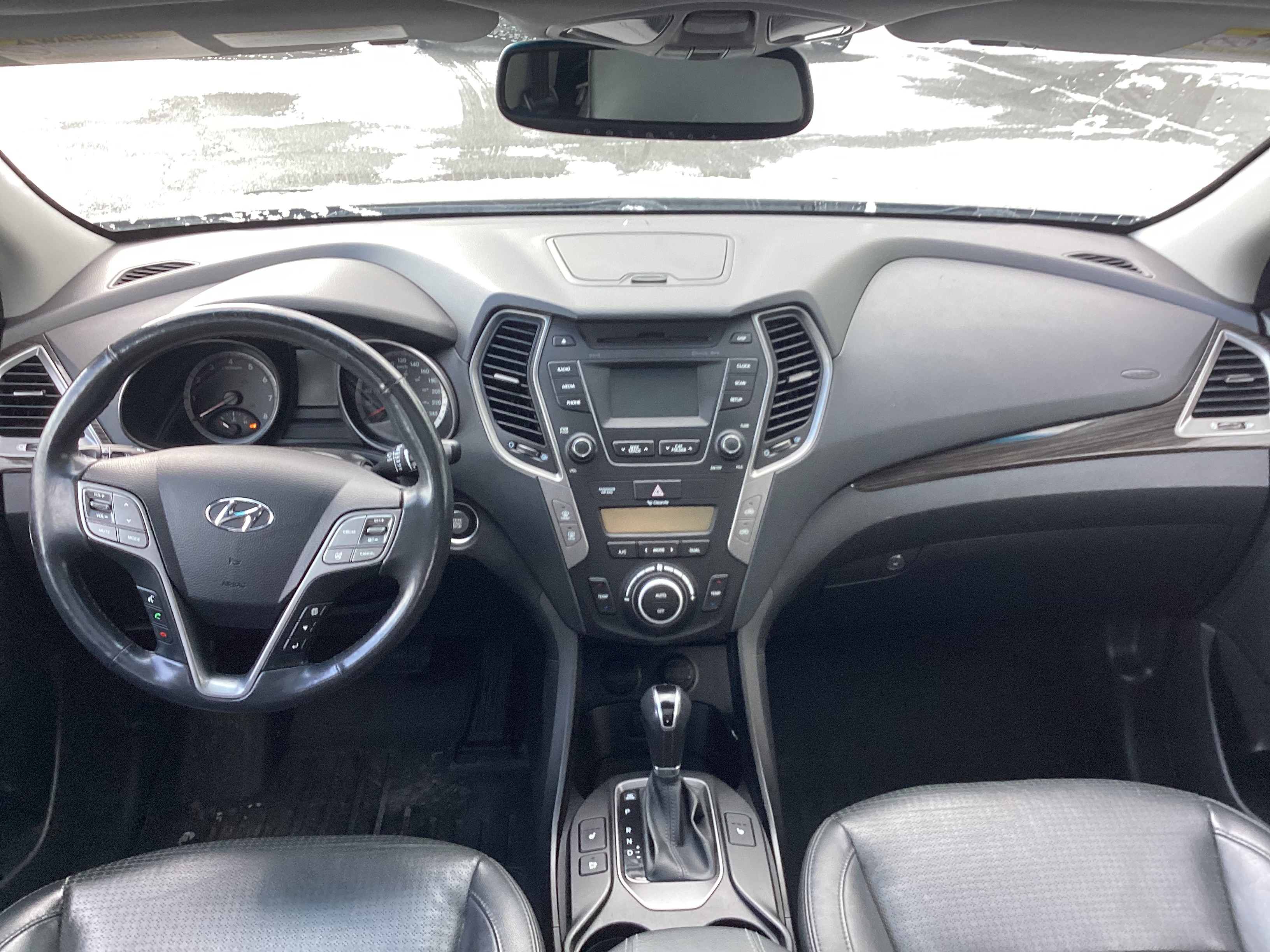 HYUNDAI Santa Fe 2015 - Image 7
