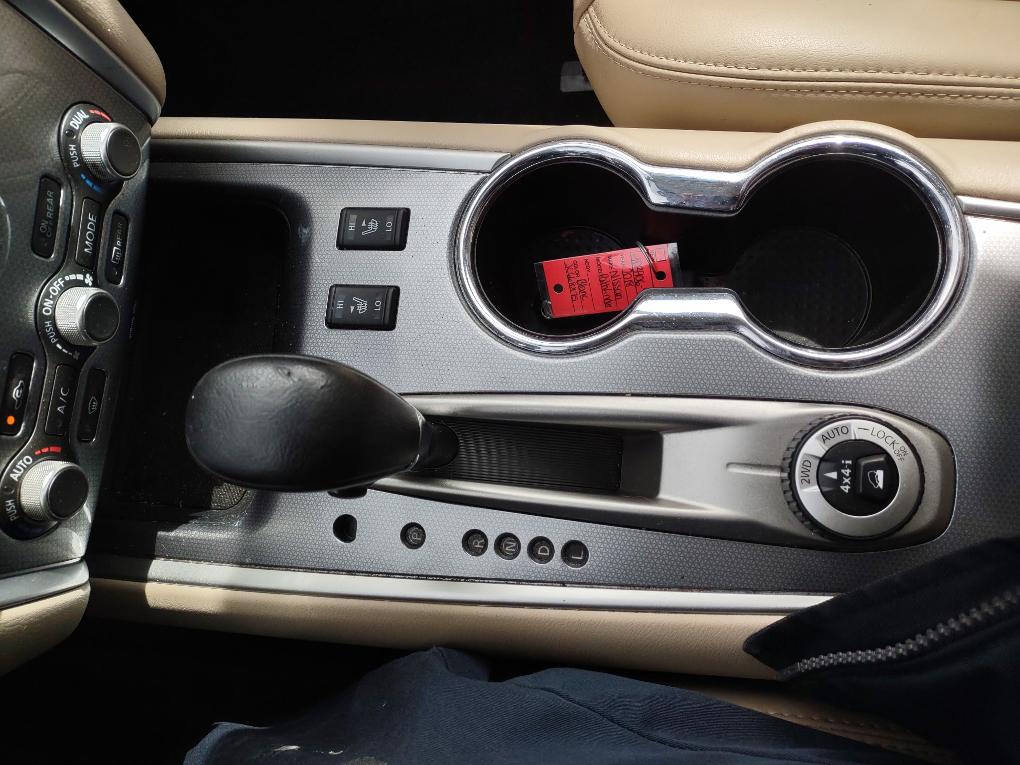NISSAN Pathfinder 2018 - Image 20