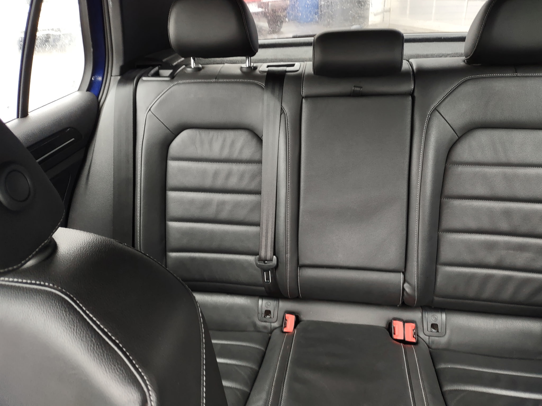 VOLKSWAGEN Golf R 2017 - Image 14