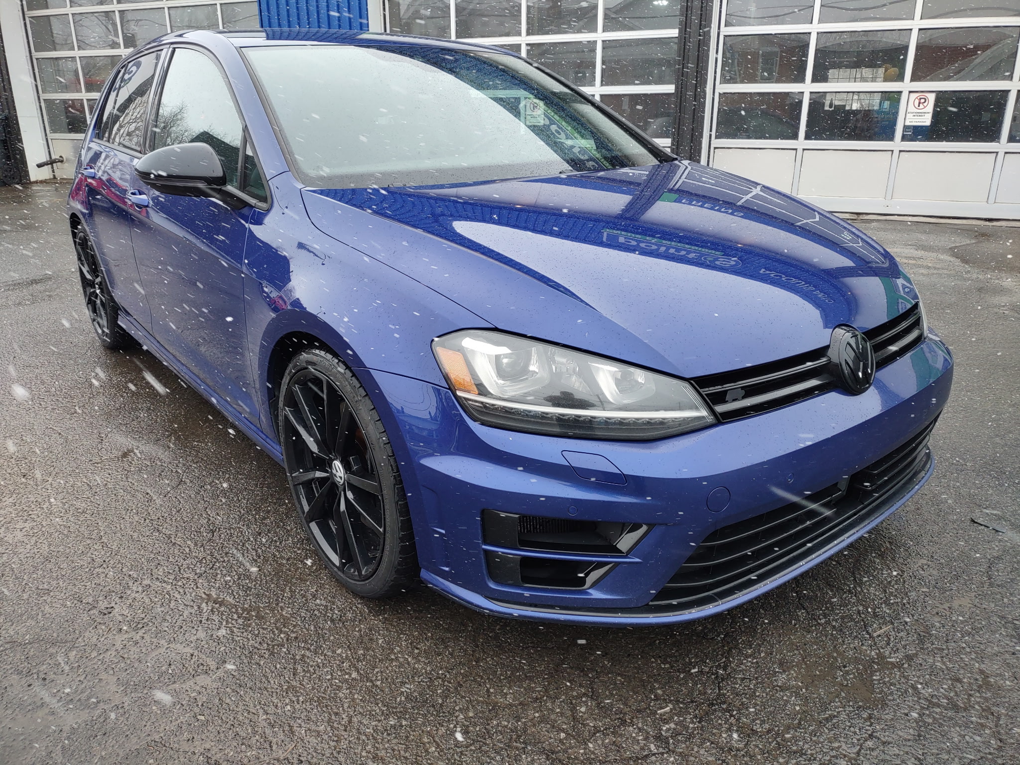 VOLKSWAGEN Golf R 2017 - Image 15