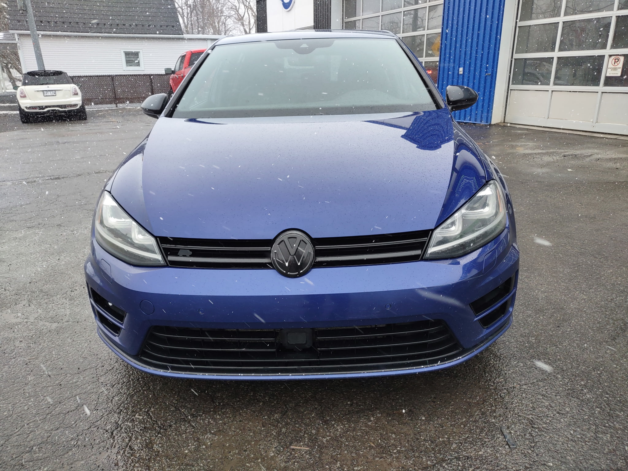 VOLKSWAGEN Golf R 2017 - Image 1
