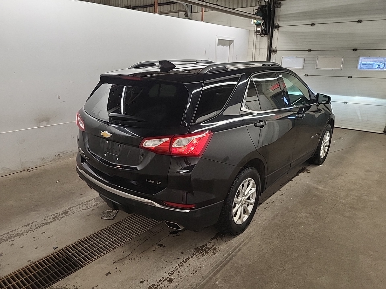 CHEVROLET Equinox 2018 - Image 2