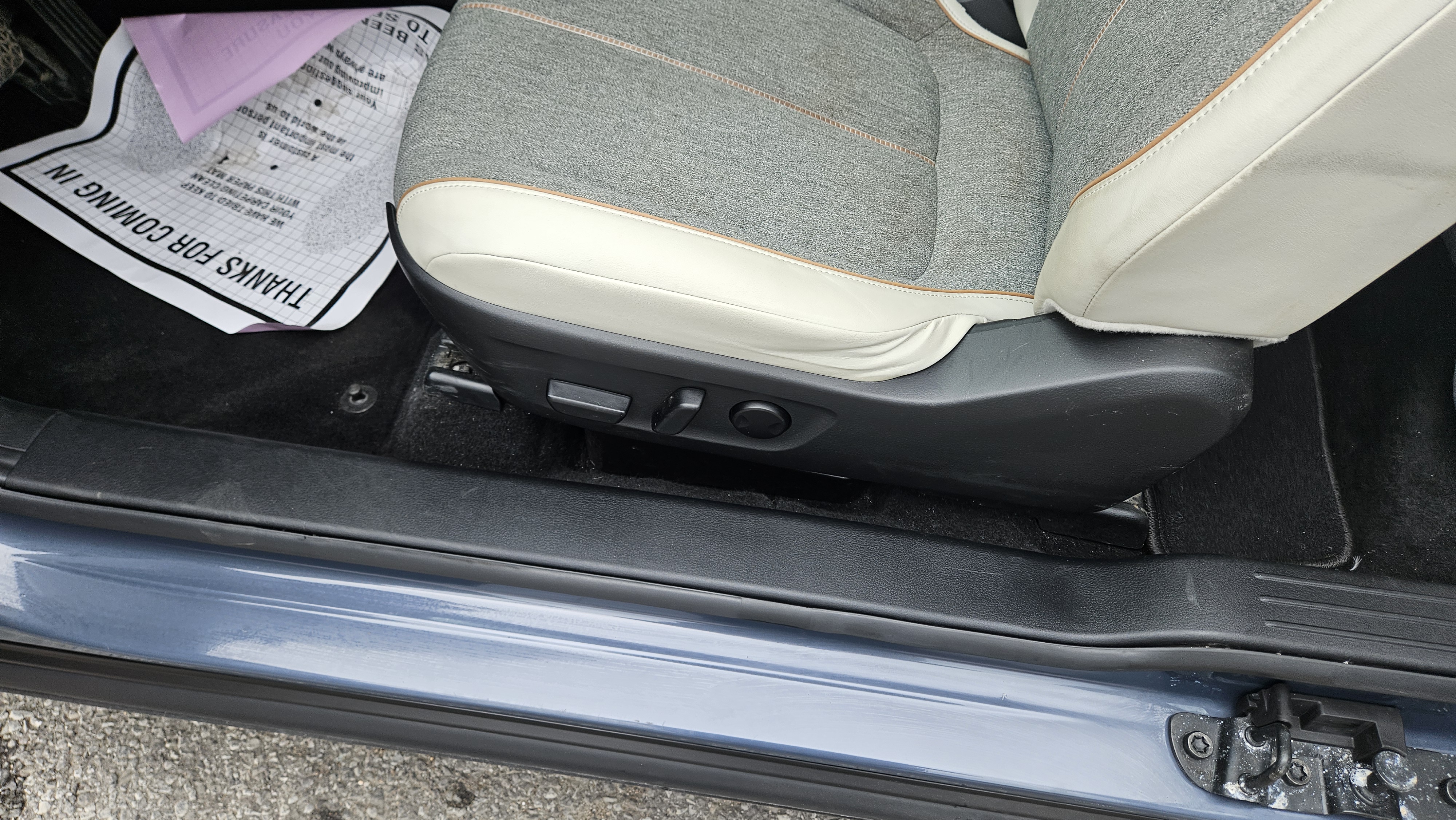 MAZDA MX-30 2022 - Image 7