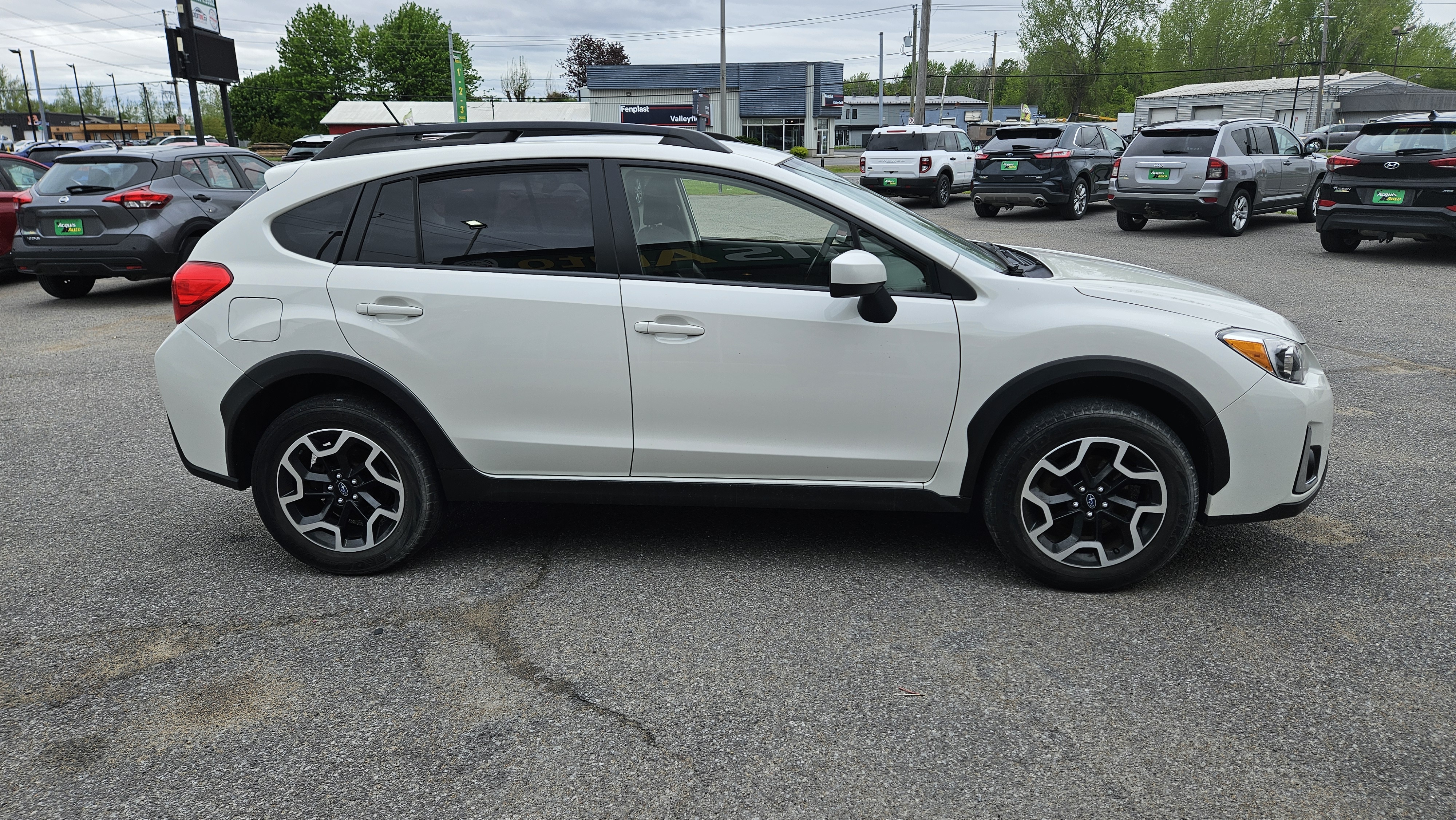 SUBARU Crosstrek 2017 - Image 12
