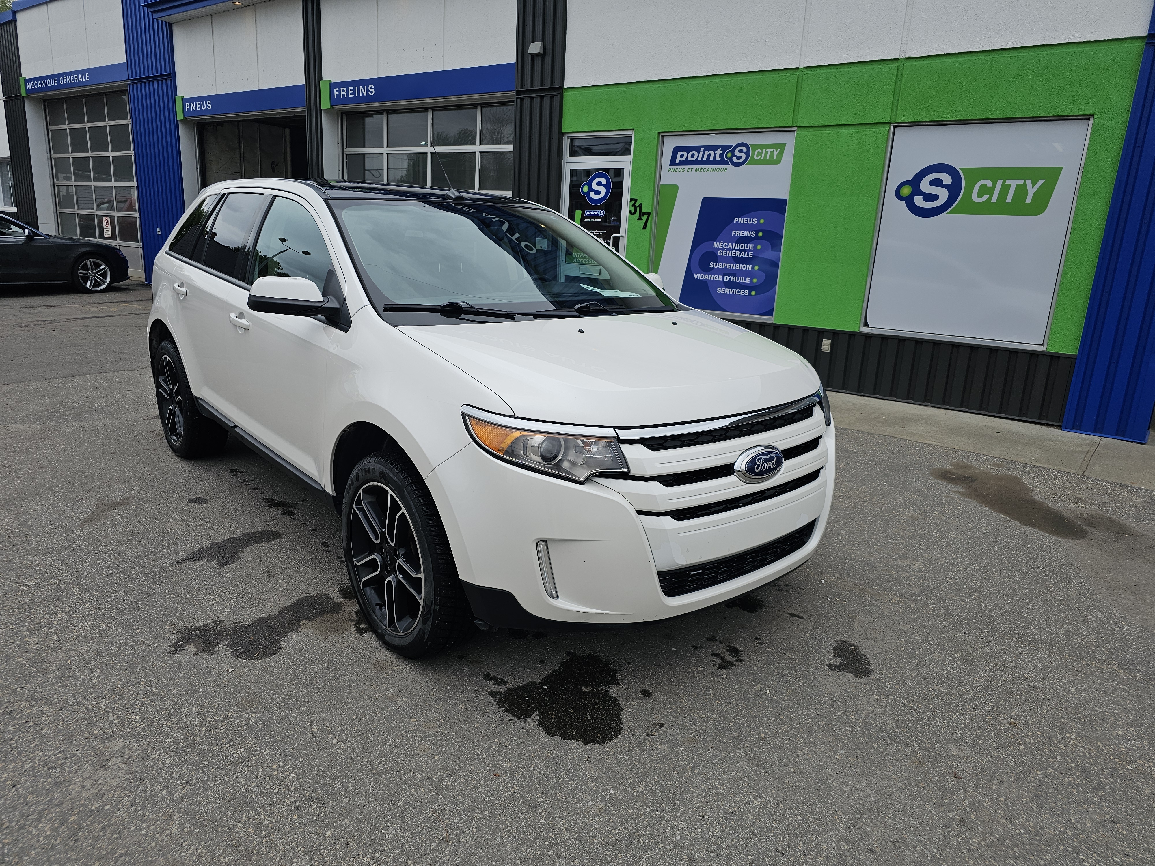 FORD Edge 2014 - Image 11