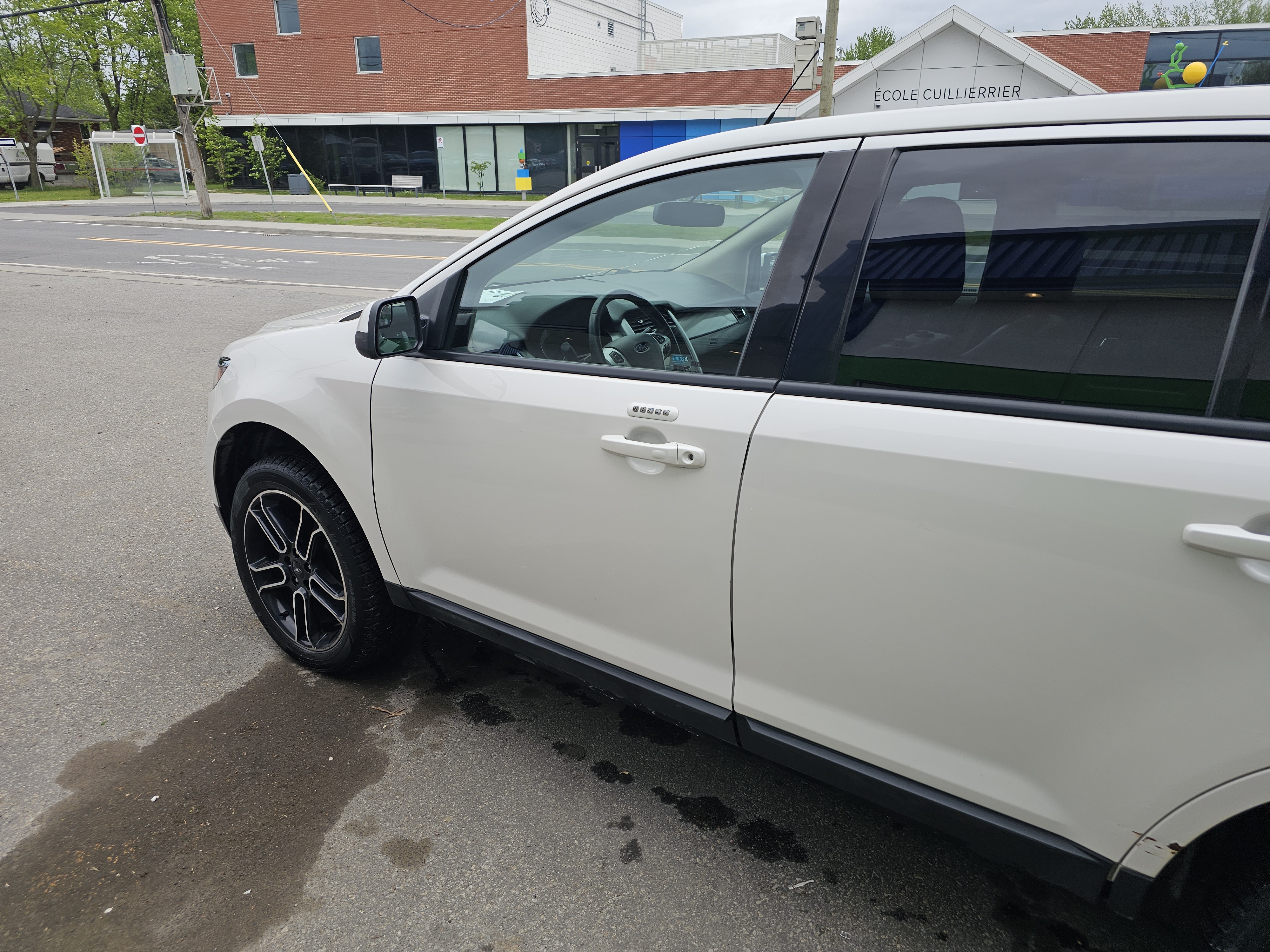 FORD Edge 2014 - Image 8