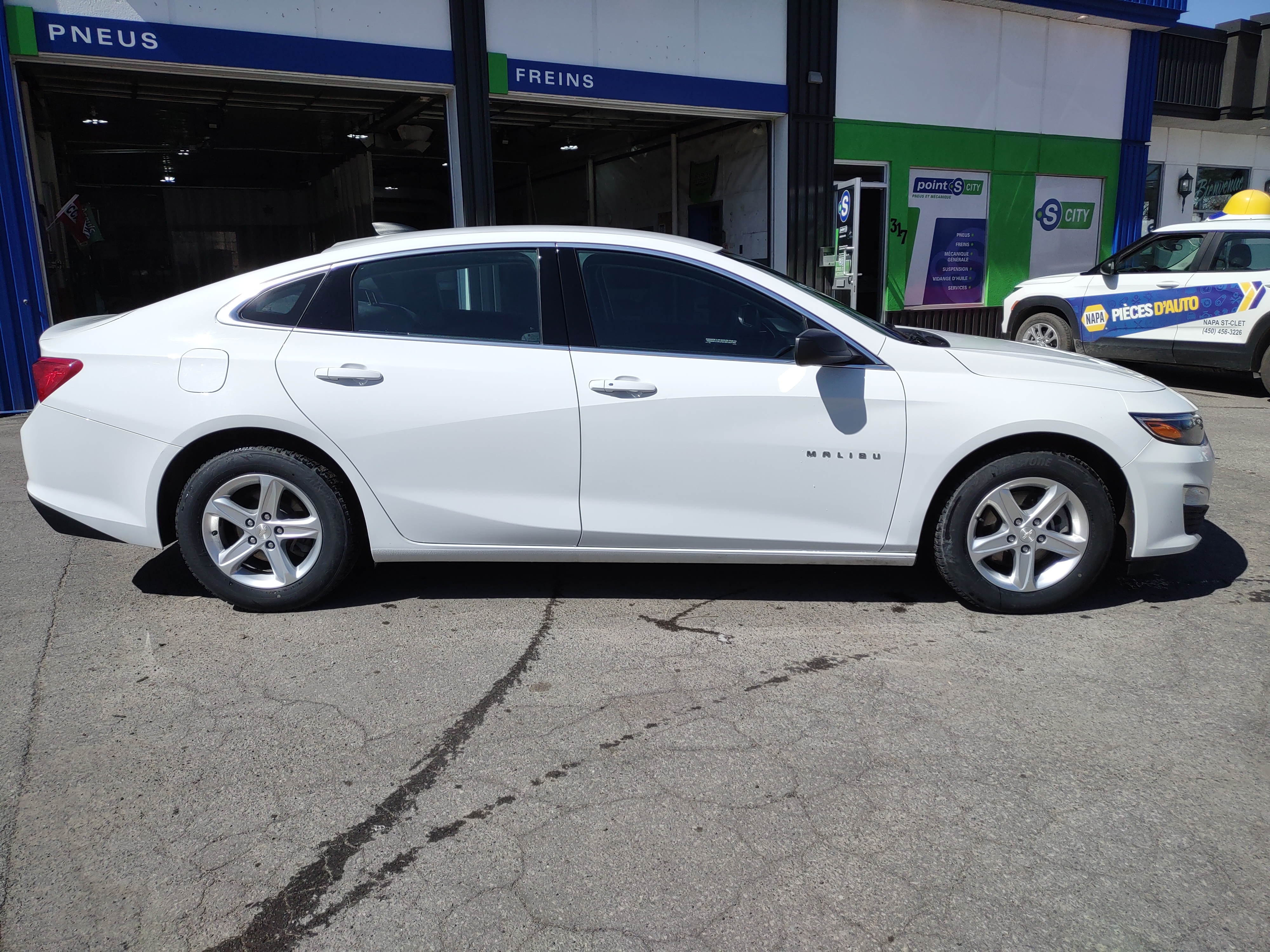 CHEVROLET Malibu 2021 - Image 10