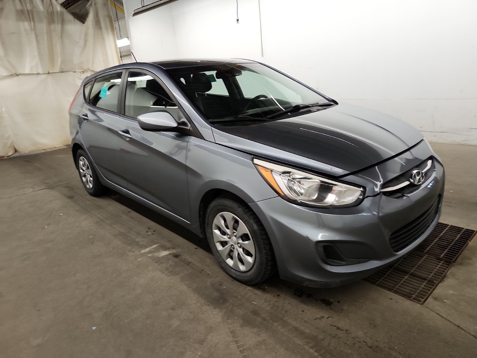 HYUNDAI Accent 2017 - Image 1