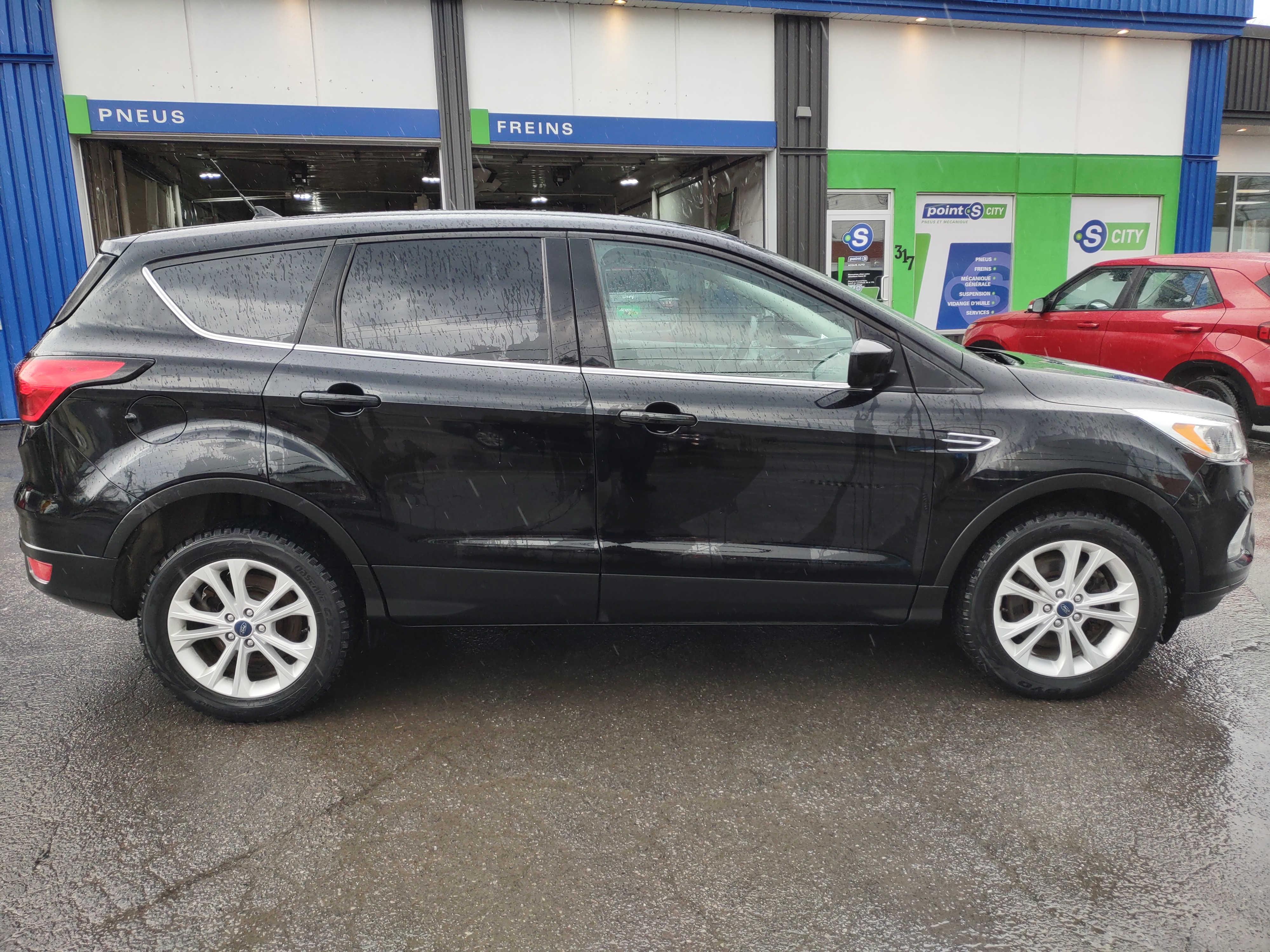 FORD Escape 2019 - Image 14