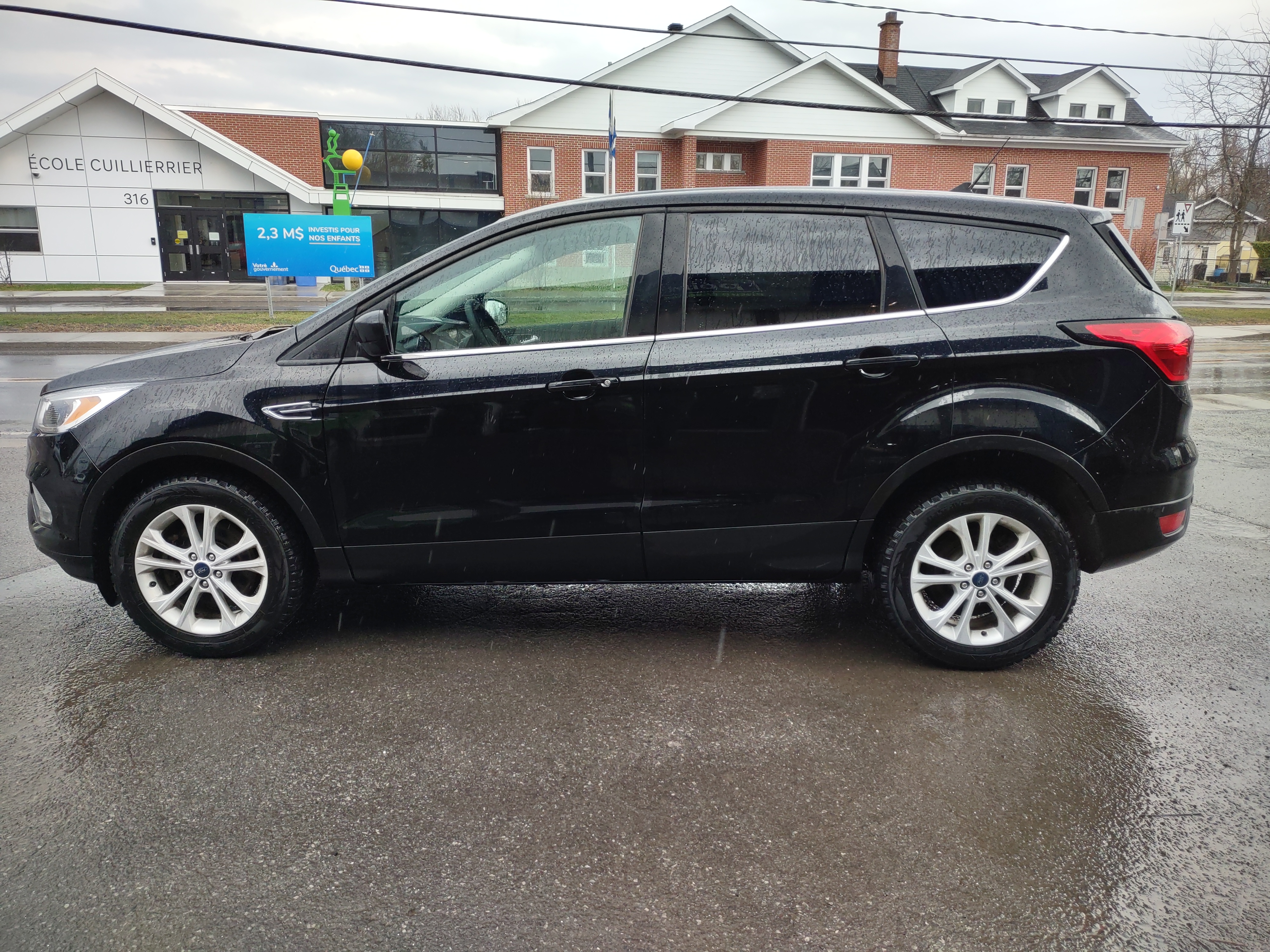 FORD Escape 2019 - Image 10