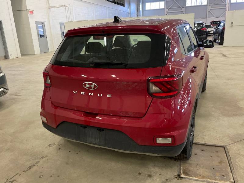 HYUNDAI Venue 2020 - Image 2