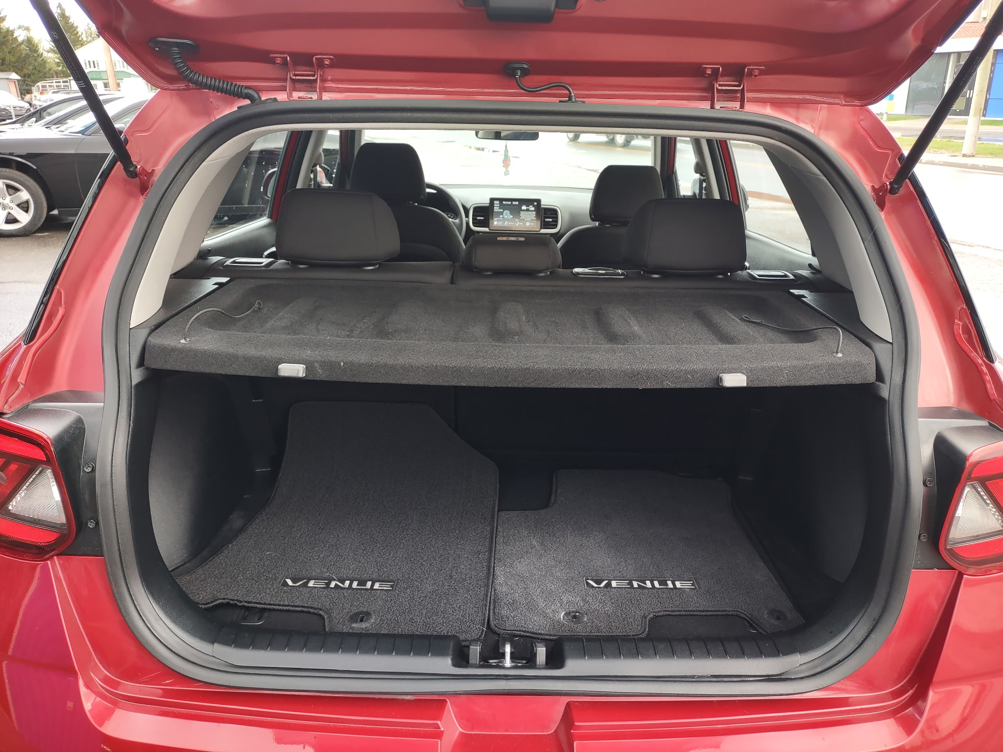 HYUNDAI Venue 2020 - Image 8