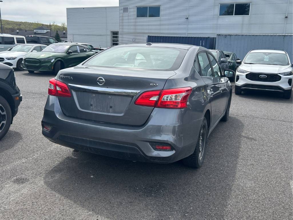 NISSAN Sentra 2018 - Image 2