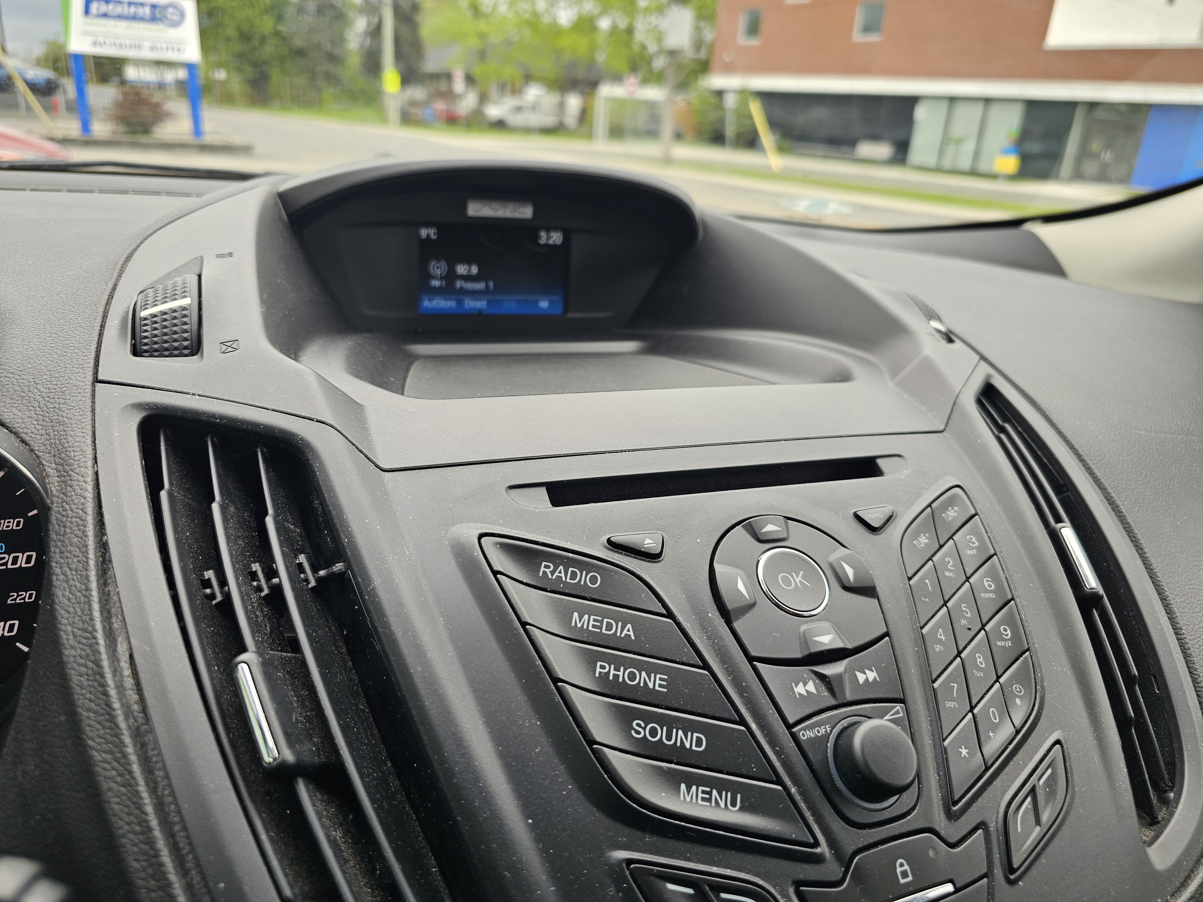 FORD Escape 2016 - Image 8