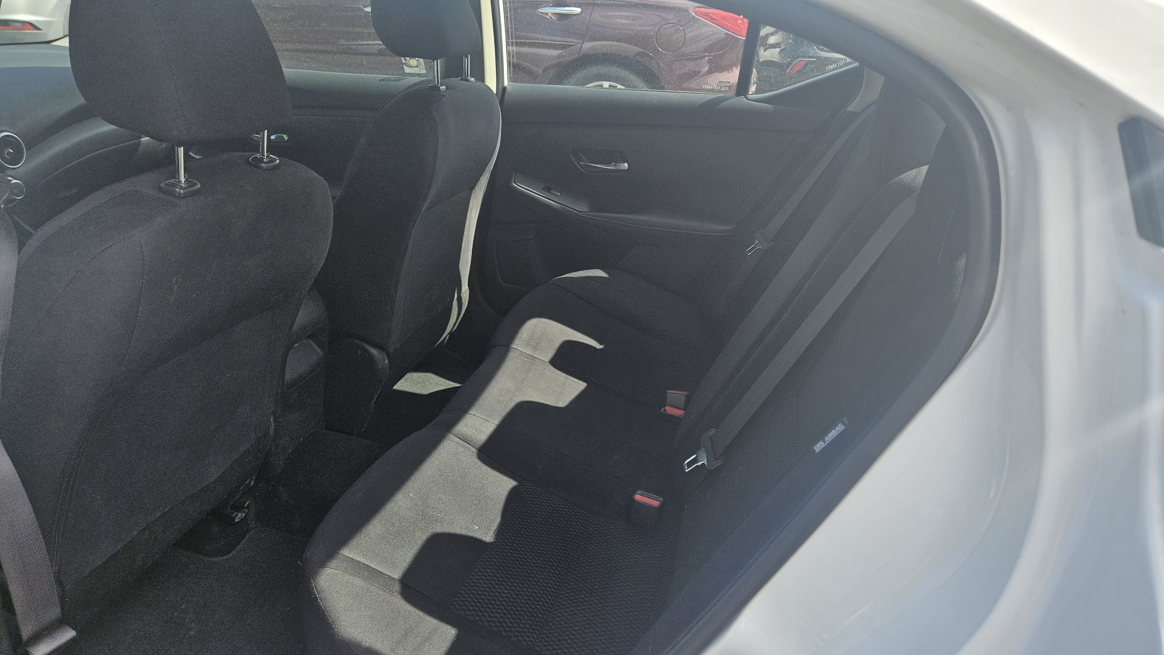 NISSAN Sentra 2020 - Image 4